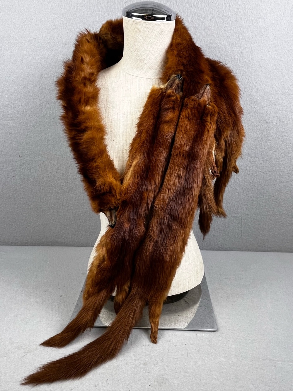 Vintage 1950's Red Brown
Mink Fur Stole